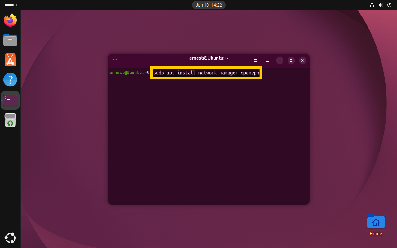  The terminal window showing the OpenVPN installation command, highlighted in a yellow box.