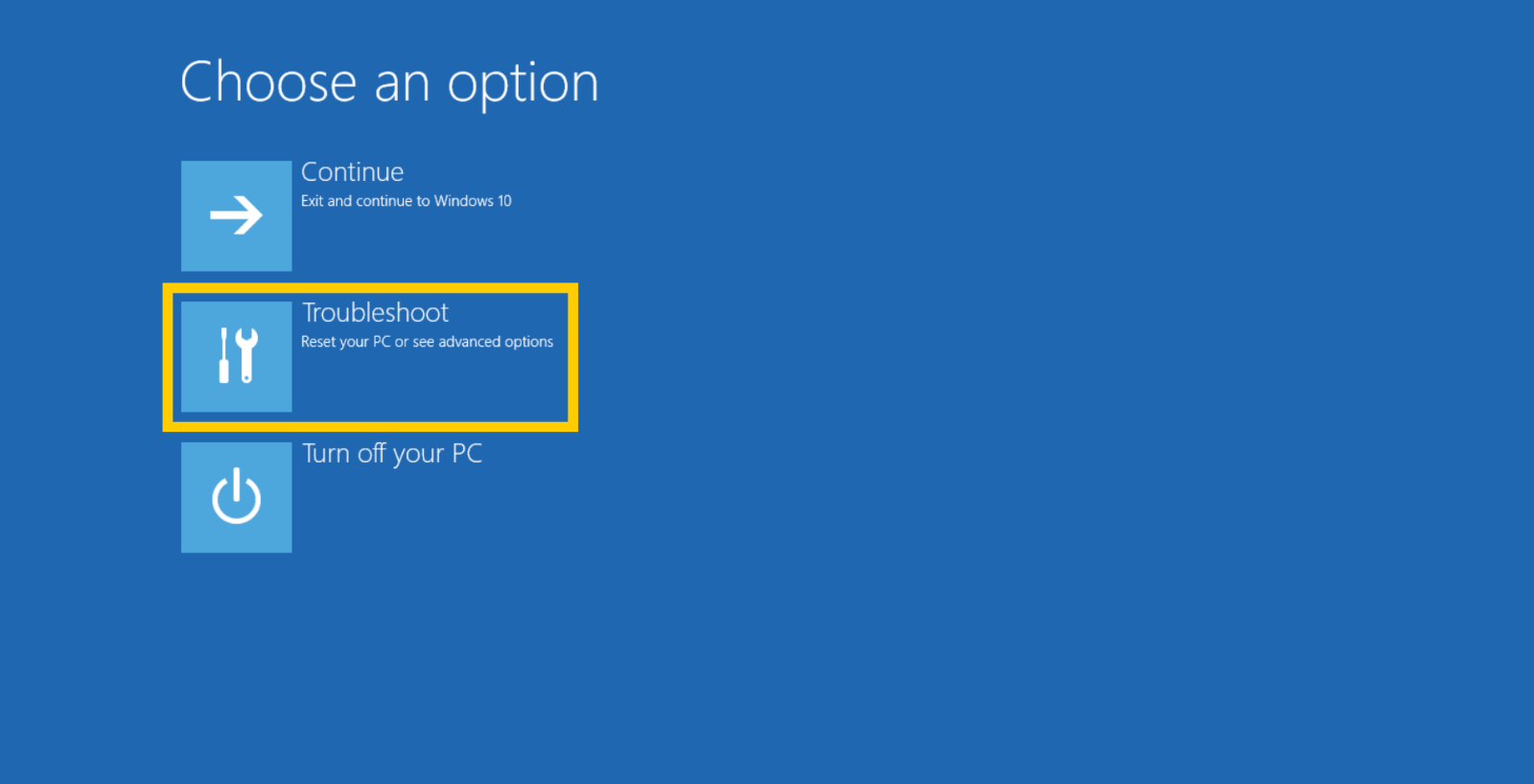 The Windows recovery mode startup screen with the "troubleshoot" option highlighted