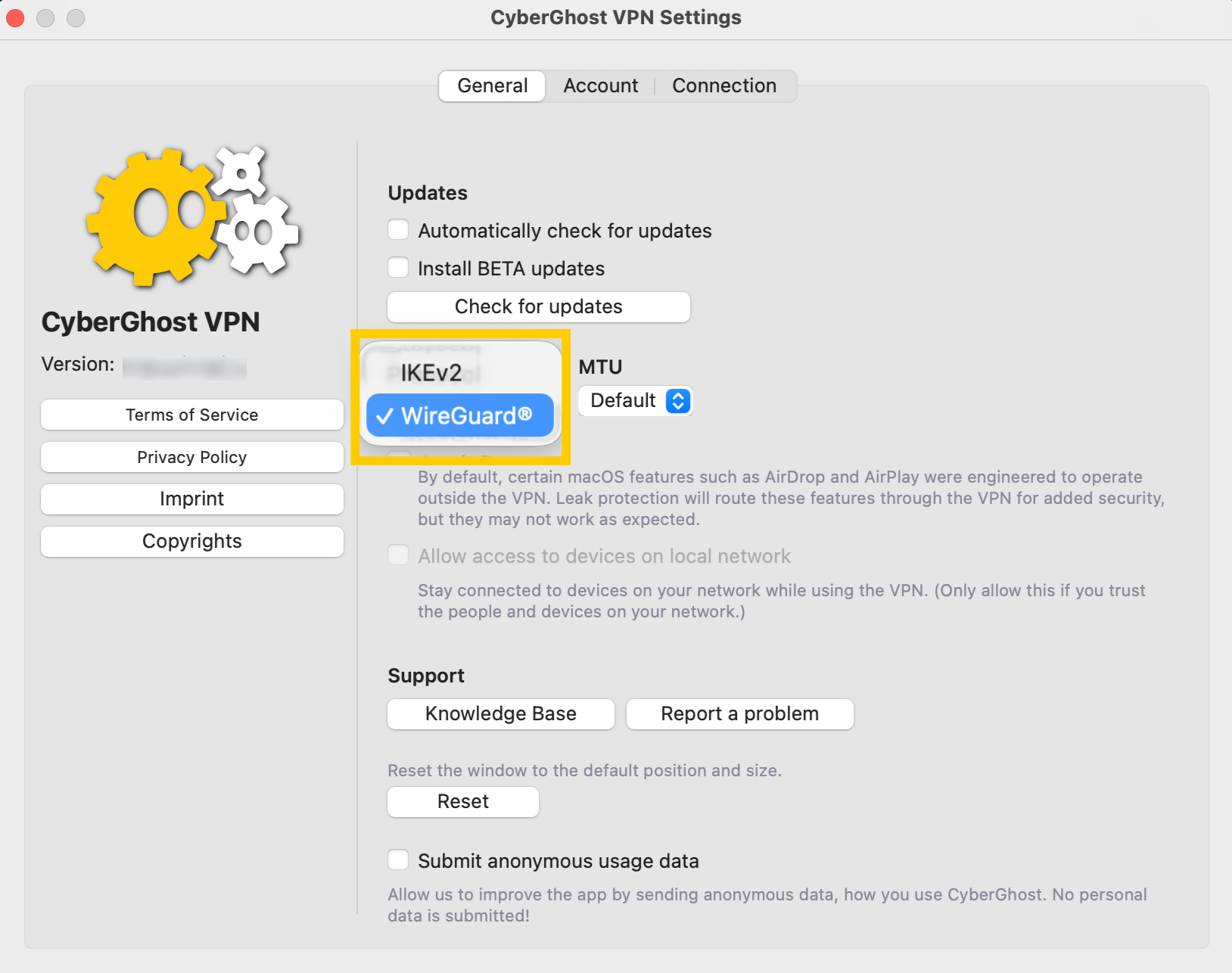 Paramètres de CyberGhost VPN sur Mac, avec le menu déroulant des protocoles mis en évidence.