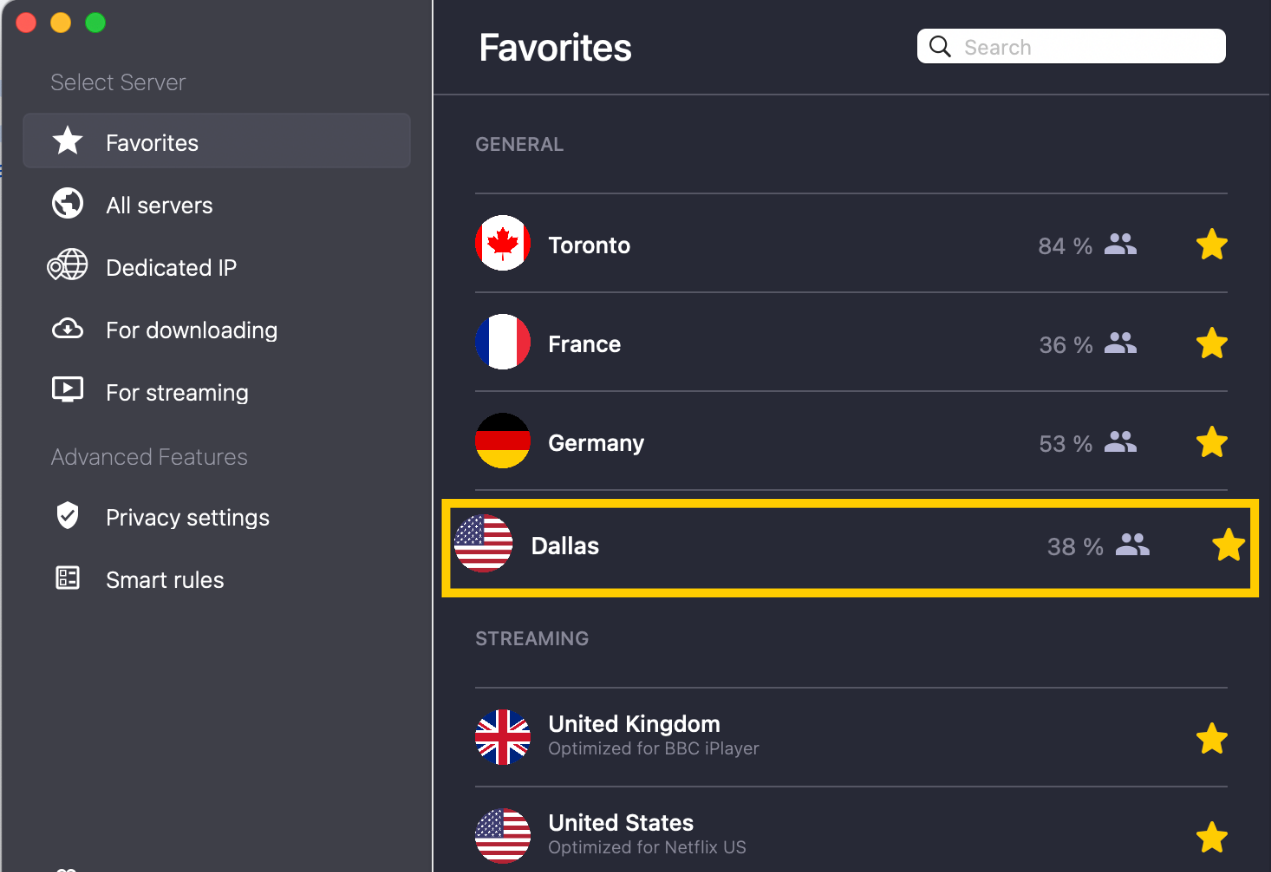 Liste des serveurs favoris de CyberGhost VPN avec mise en évidence des serveurs spécifiques.