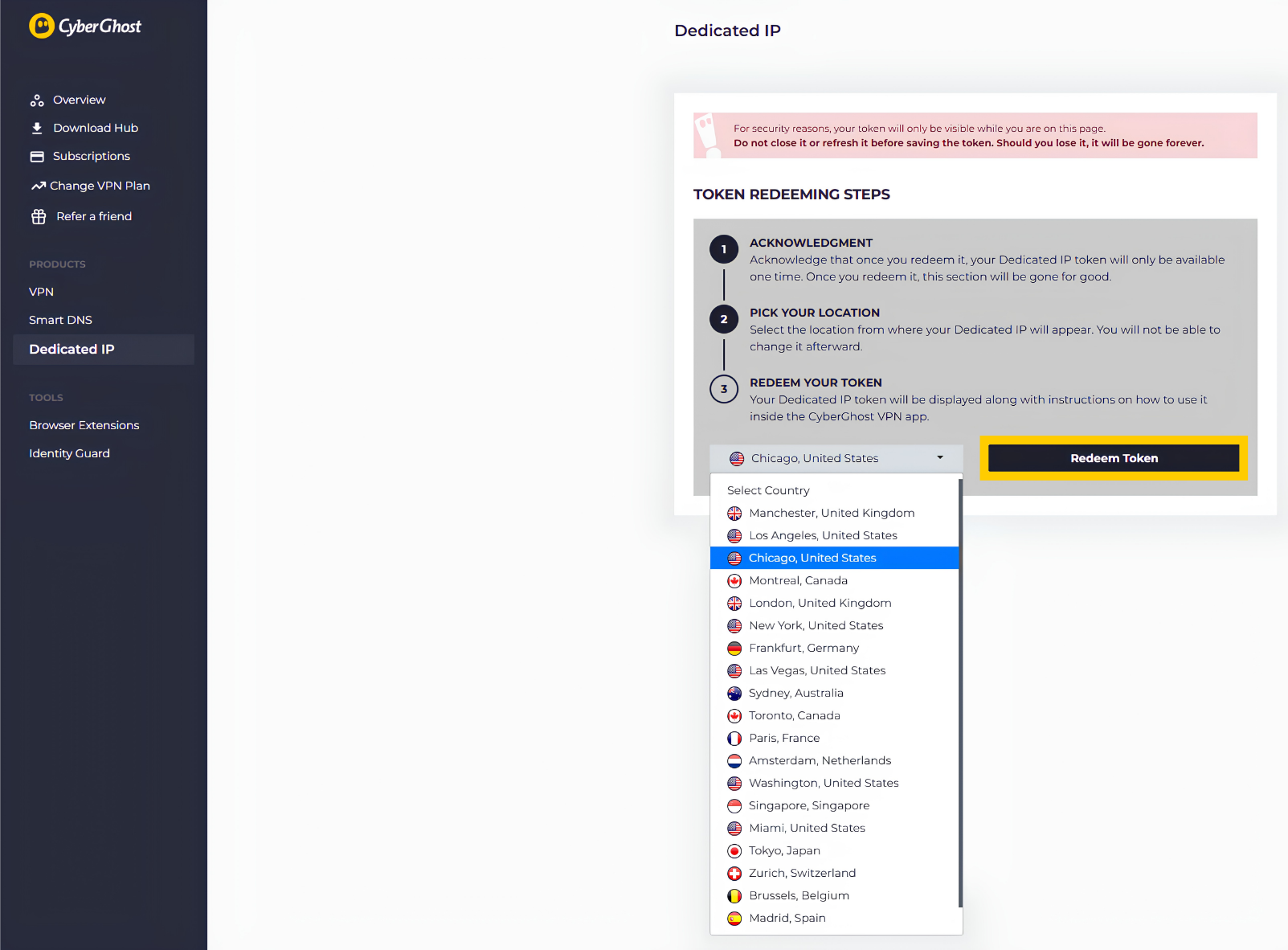 Onglet IP dédiée de CyberGhost VPN dans le tableau de bord du compte, affichant la liste des emplacements d'IP dédiées disponibles. Le bouton Demander un token est mis en évidence.