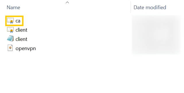 Fichiers trouvés dans un dossier de configuration de serveur CyberGhost VPN. Le fichier ca.crt est mis en évidence.