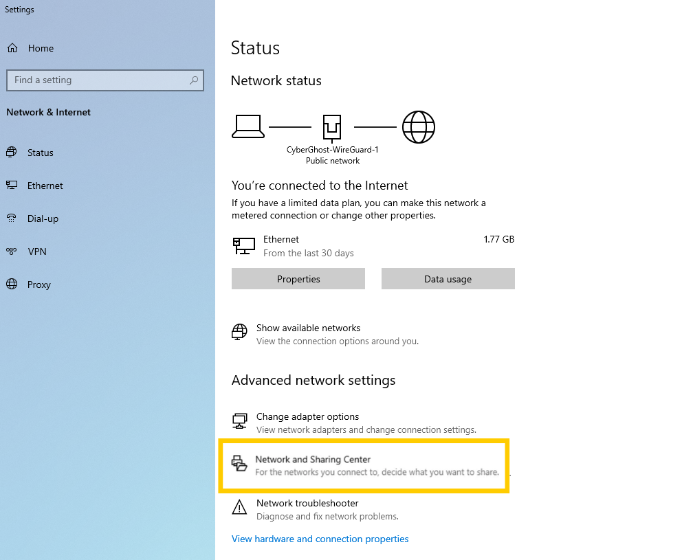 Paramètres réseau de Windows 10 avec l'option Centre Réseau et partage en évidence.